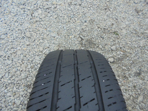 Continental Van Contact 2 gumiabroncs