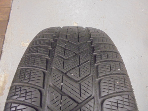 Pirelli Scorpion  gumiabroncs