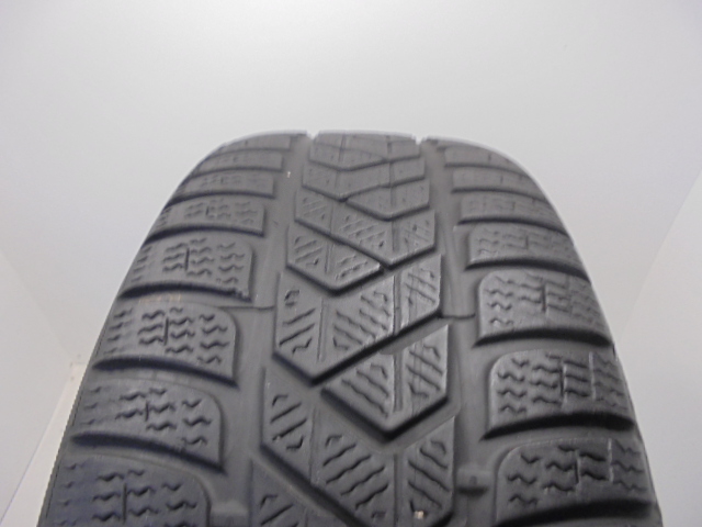 Pirelli Sottozero 3 gumiabroncs