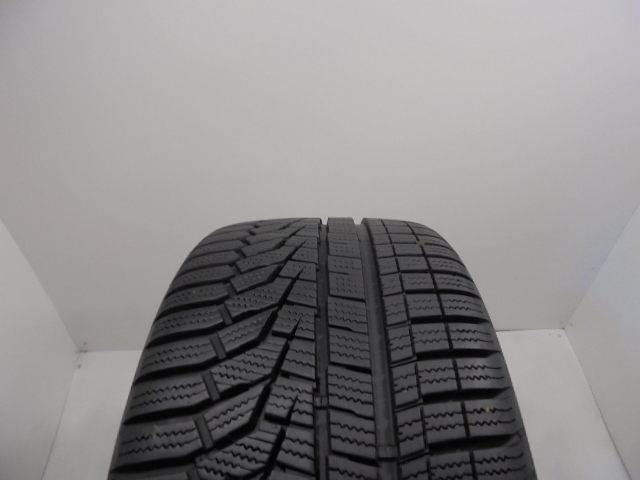 Hankook W320 gumiabroncs