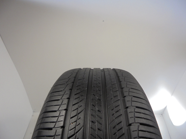 Hankook RA33 gumiabroncs