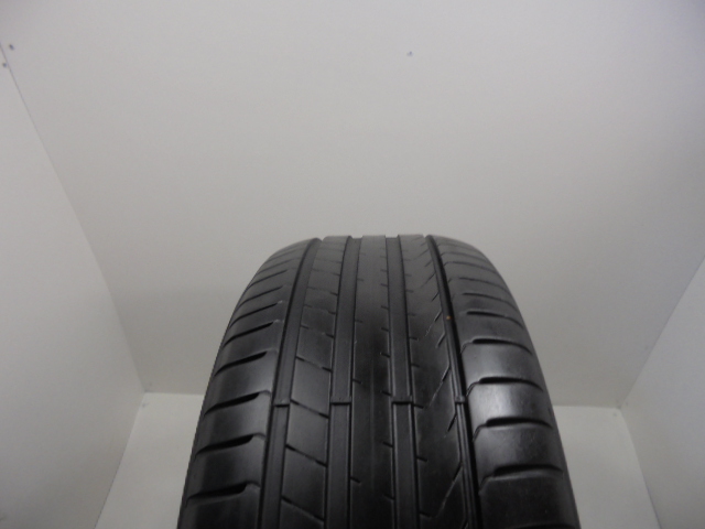 Pirelli Scorpion Seal gumiabroncs