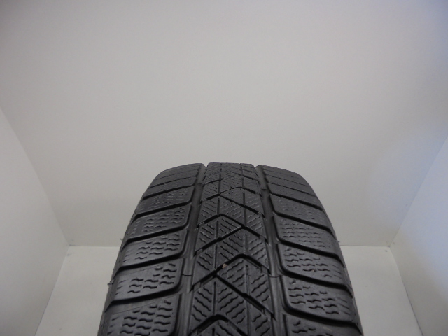 Pirelli Sottozero 3 RFT gumiabroncs