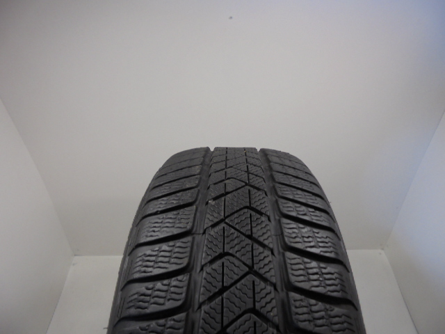 Pirelli Sottozero 3 RFT gumiabroncs