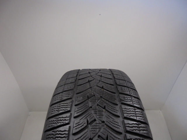 Goodyear Ultra Grip Performance gumiabroncs