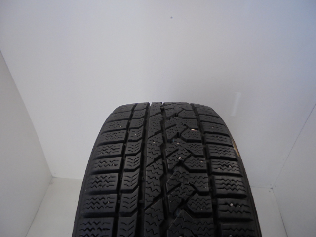 Kumho KC15 gumiabroncs