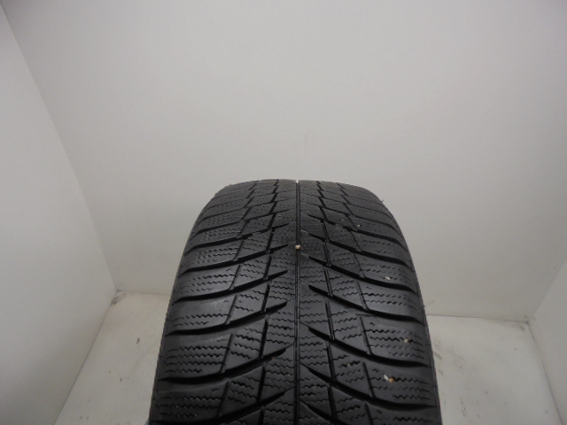 Bridgestone LM001 gumiabroncs