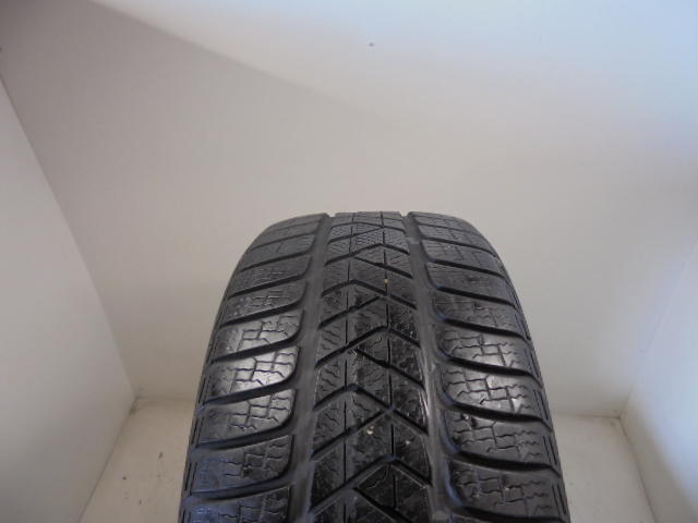 Pirelli Sottozero 3 gumiabroncs