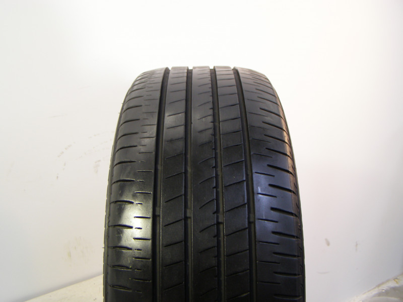 Bridgestone T005A RFT gumiabroncs