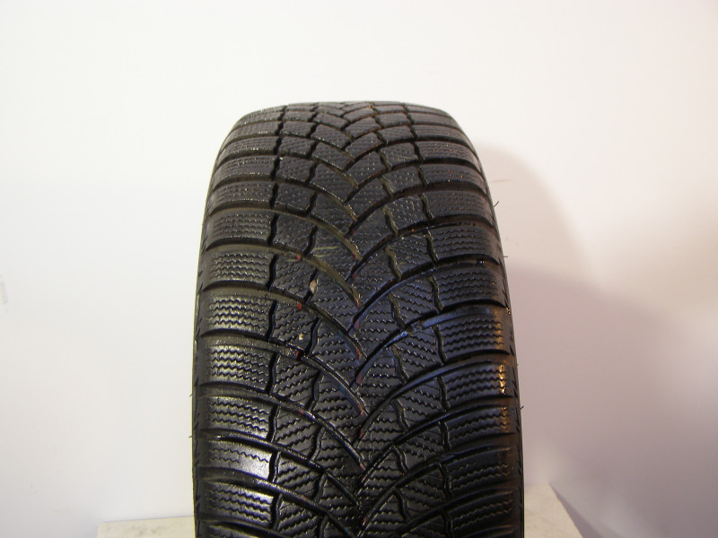 Bridgestone LM001 gumiabroncs