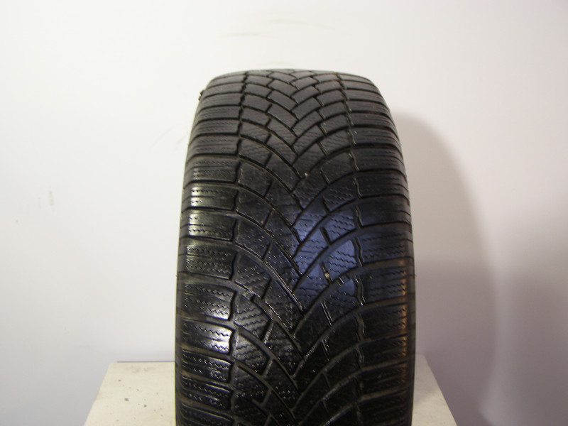 Bridgestone LM005 gumiabroncs