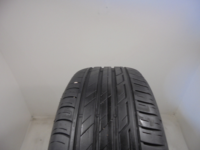 Bridgestone T001 gumiabroncs