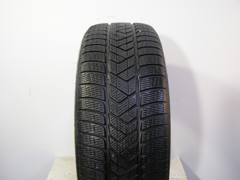 Pirelli Scorpion Winter gumiabroncs