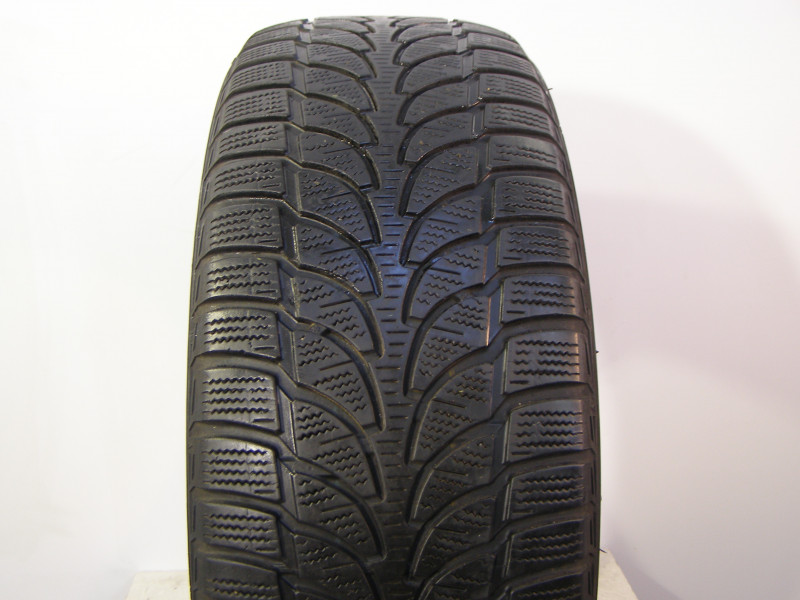 Bridgestone LM80 evo gumiabroncs