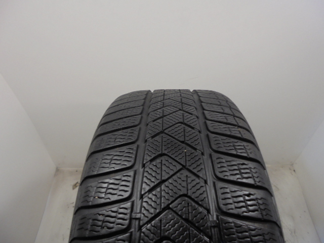 Pirelli Sottozero 3 seal gumiabroncs