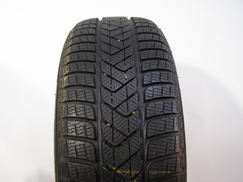 Pirelli Sottozero 3 gumiabroncs