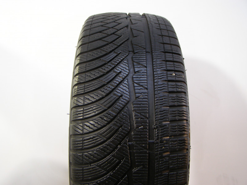 Michelin Pilot Alpin PA4 gumiabroncs