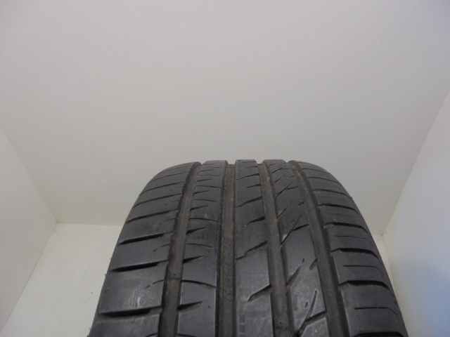 Kumho HP91 gumiabroncs