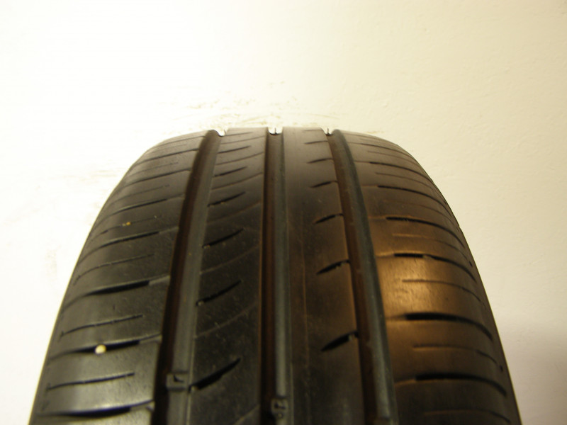 Kumho ES31 gumiabroncs