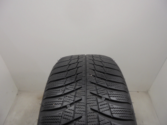 Bridgestone LM001 gumiabroncs