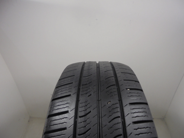 Pirelli Carrier All Season gumiabroncs