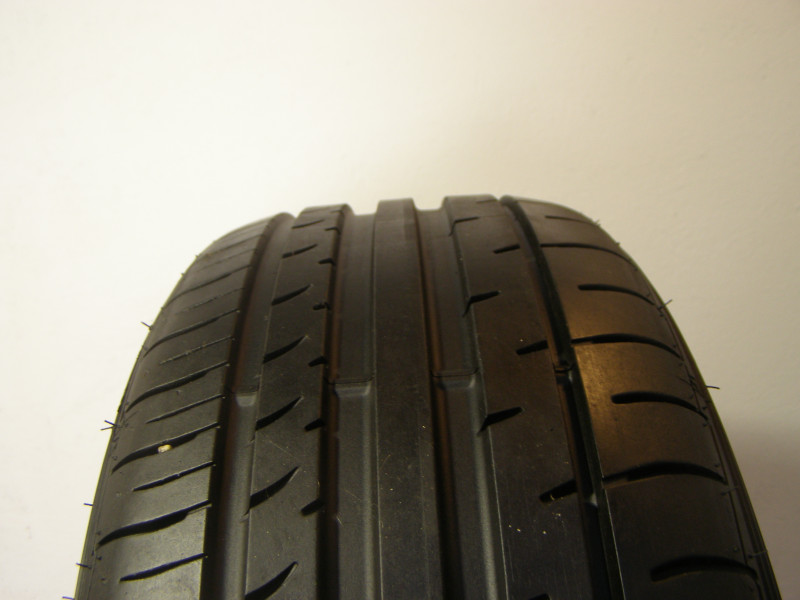 Falken FK453 gumiabroncs