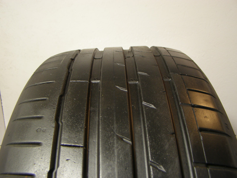 Hankook K127 VENTUS S1 EVO 3 gumiabroncs