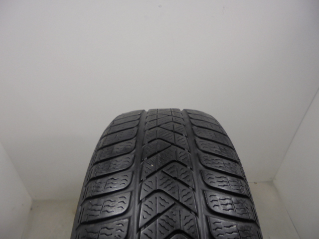 Pirelli Sottozero 3 seal gumiabroncs
