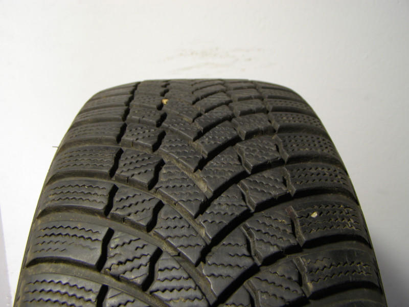 Bridgestone LM001 gumiabroncs