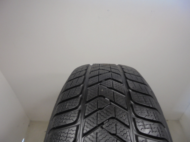 Pirelli Sottozero 3 gumiabroncs