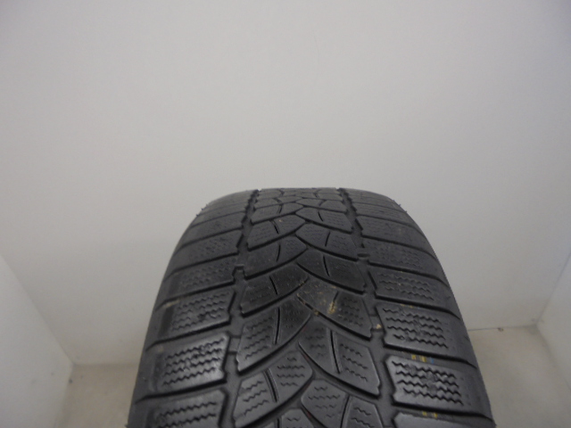 Firestone Winterhwak 3 gumiabroncs