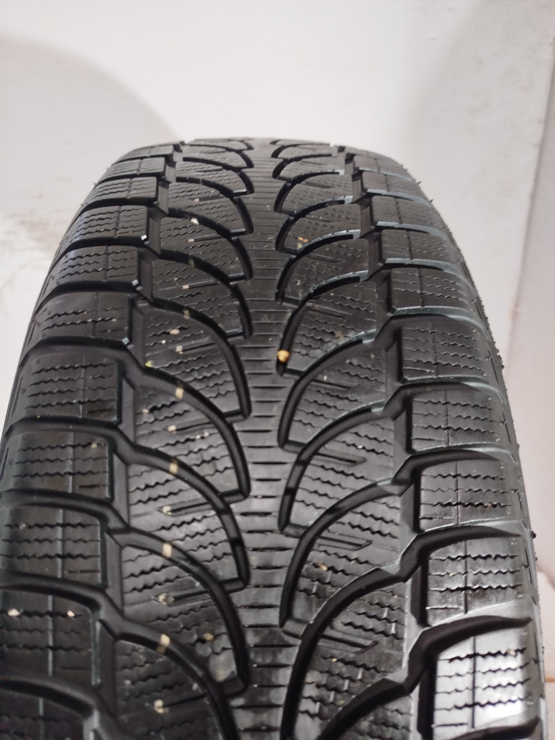 Bridgestone LM80 evo gumiabroncs