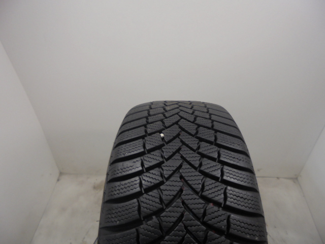 Bridgestone LM001 evo gumiabroncs