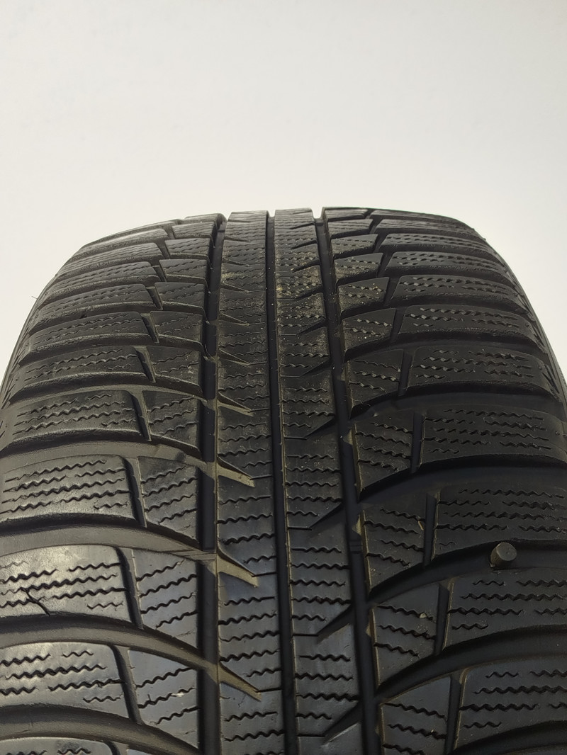 Bridgestone LM80 evo gumiabroncs