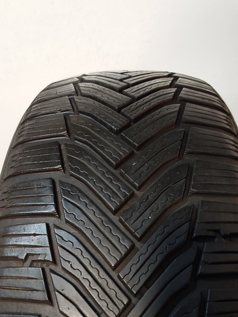 Michelin Alpin 6 gumiabroncs