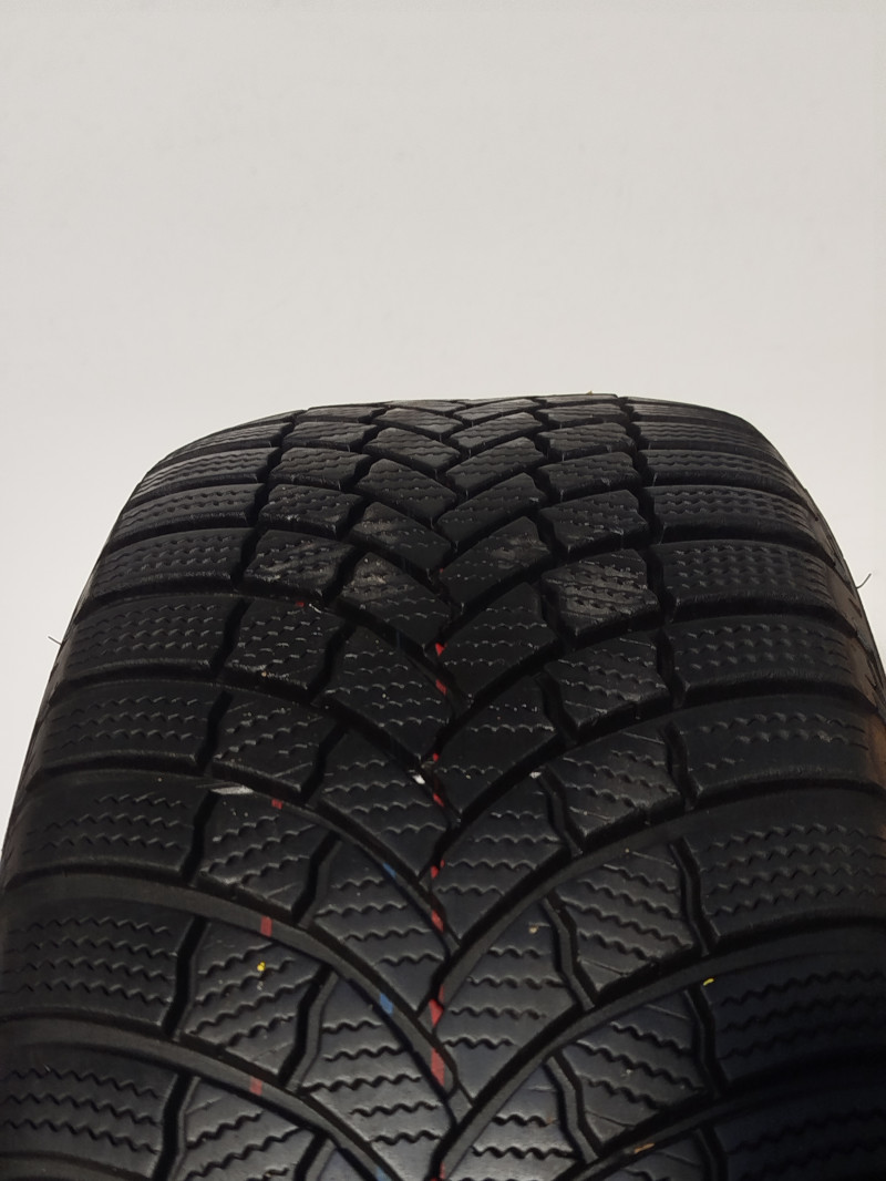 Bridgestone LM001 Evo gumiabroncs
