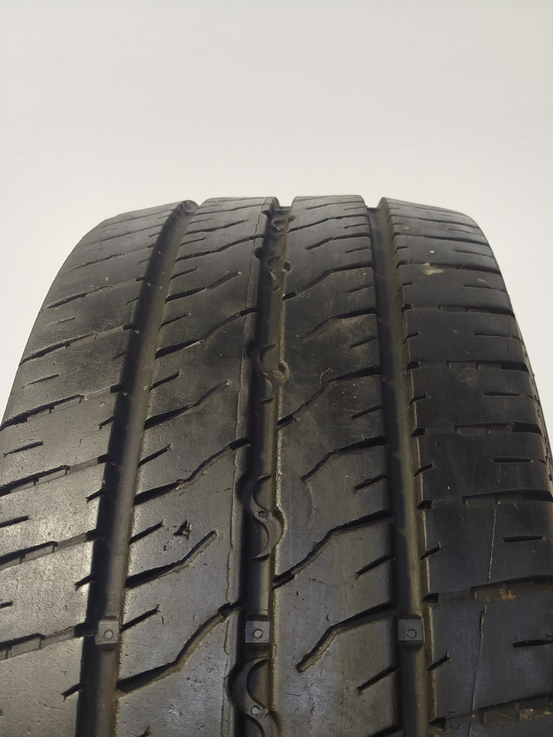 Semperit Vanlife 2 gumiabroncs