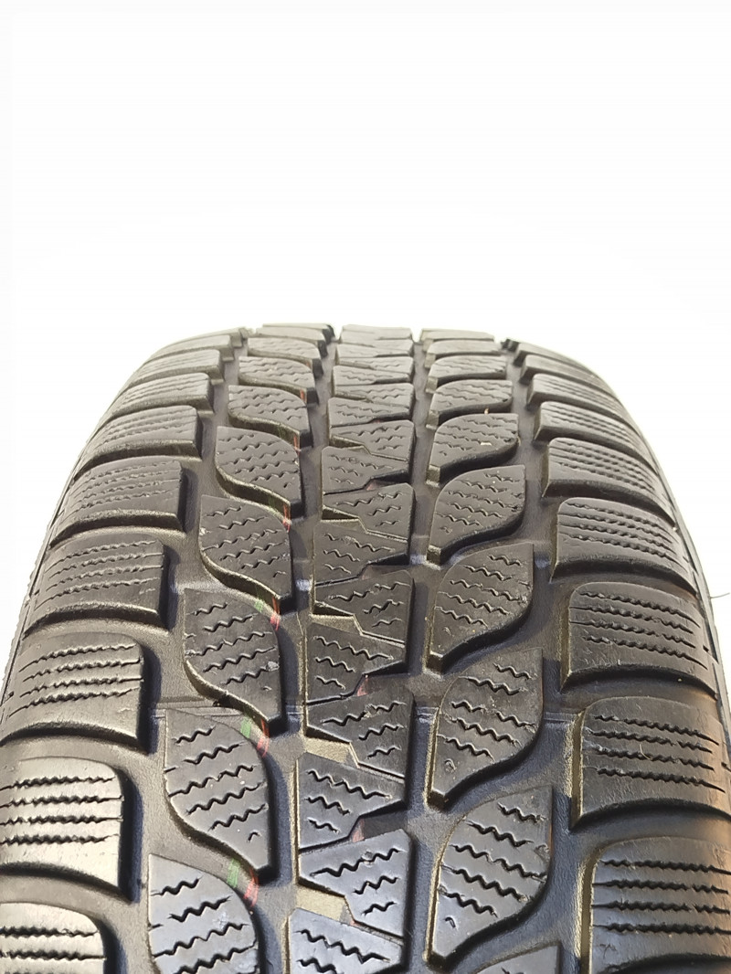 Bridgestone LM25 gumiabroncs
