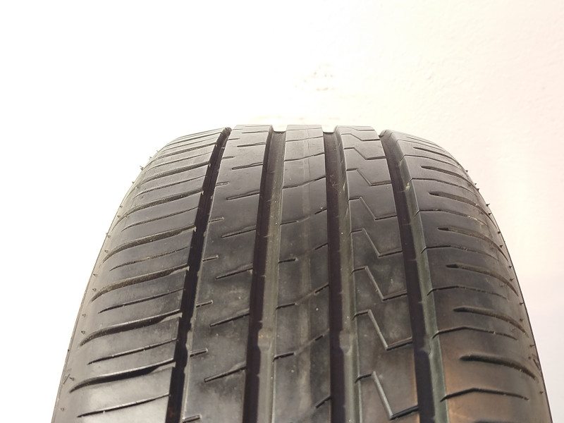 Falken ZE310 gumiabroncs