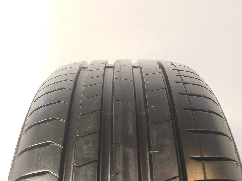 Pirelli Pzero gumiabroncs