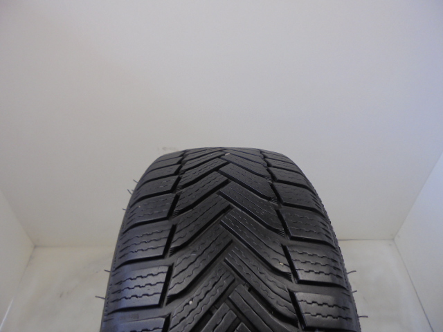 Michelin Alpin 6 gumiabroncs
