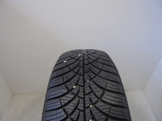 Goodyear Ultragrip 9 gumiabroncs