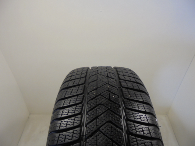 Pirelli Sottozero 3 gumiabroncs