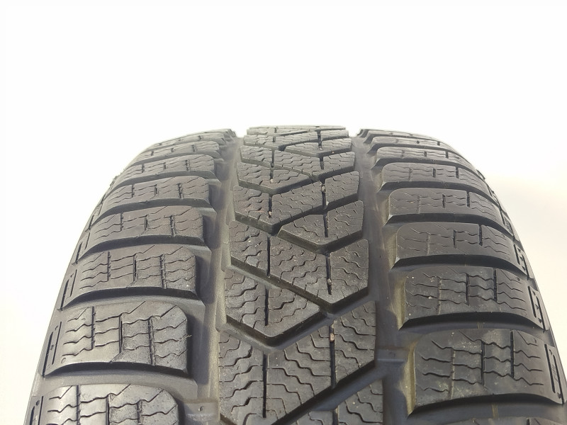 Pirelli Sottozero 3 gumiabroncs