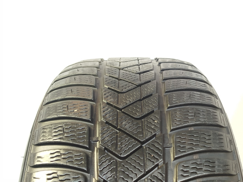 Pirelli Sottozero 3 seal gumiabroncs