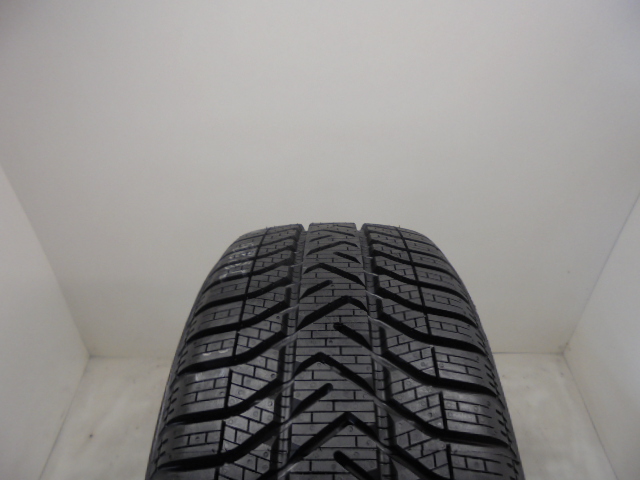 Pirelli Snowcontrol 3 gumiabroncs