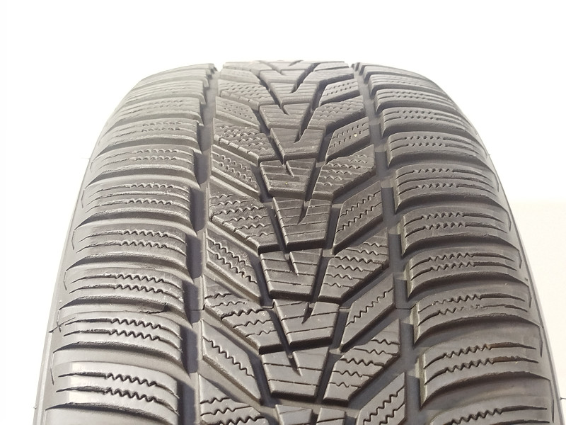 Hankook W330A Winter Icept Evo 3 gumiabroncs