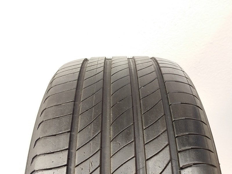Michelin Primacy 4 gumiabroncs
