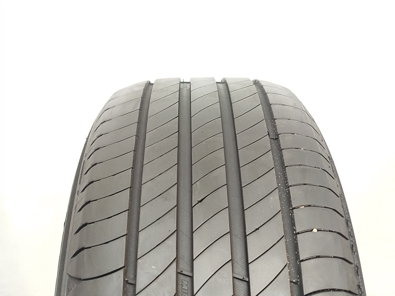 Michelin Primacy 4 gumiabroncs