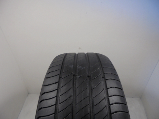 Michelin Primacy 4 gumiabroncs